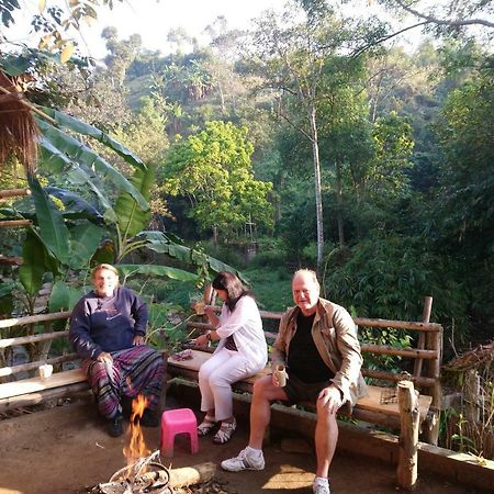 Hill Tribe Art House Lägenhet Chiang Rai Exteriör bild