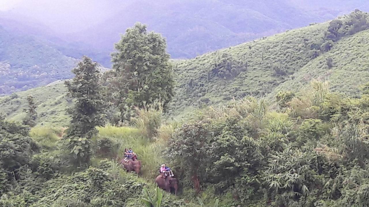 Hill Tribe Art House Lägenhet Chiang Rai Exteriör bild