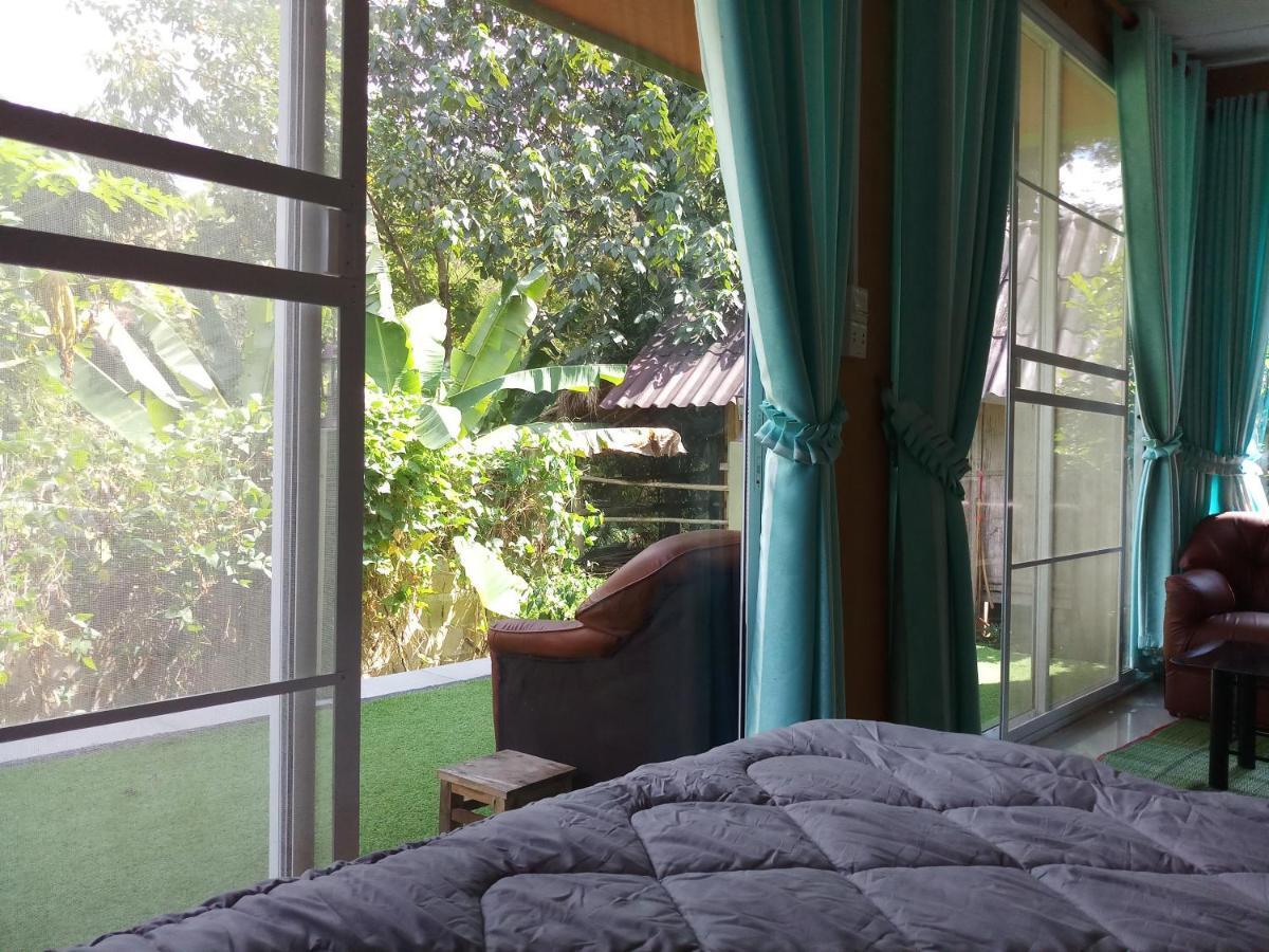 Hill Tribe Art House Lägenhet Chiang Rai Rum bild